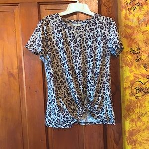 Tan and black cheetah print short sleeve shirt